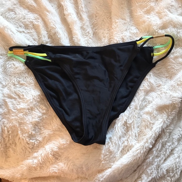 Black and Neon Bikini - Size XL - Picture 2 of 6